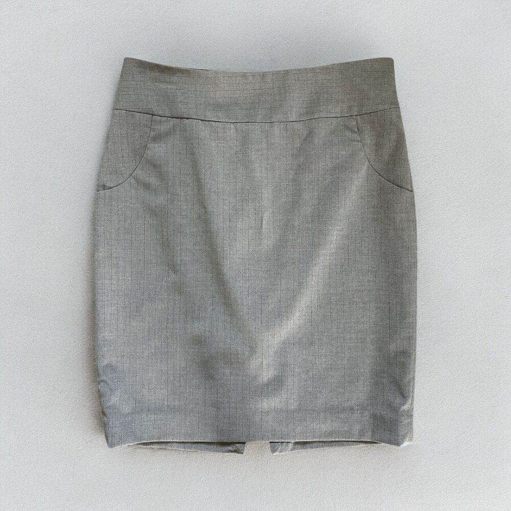 The Limited Collection Womens Pinstripe Pencil Skirt Size 0 Gray Back Slit Work